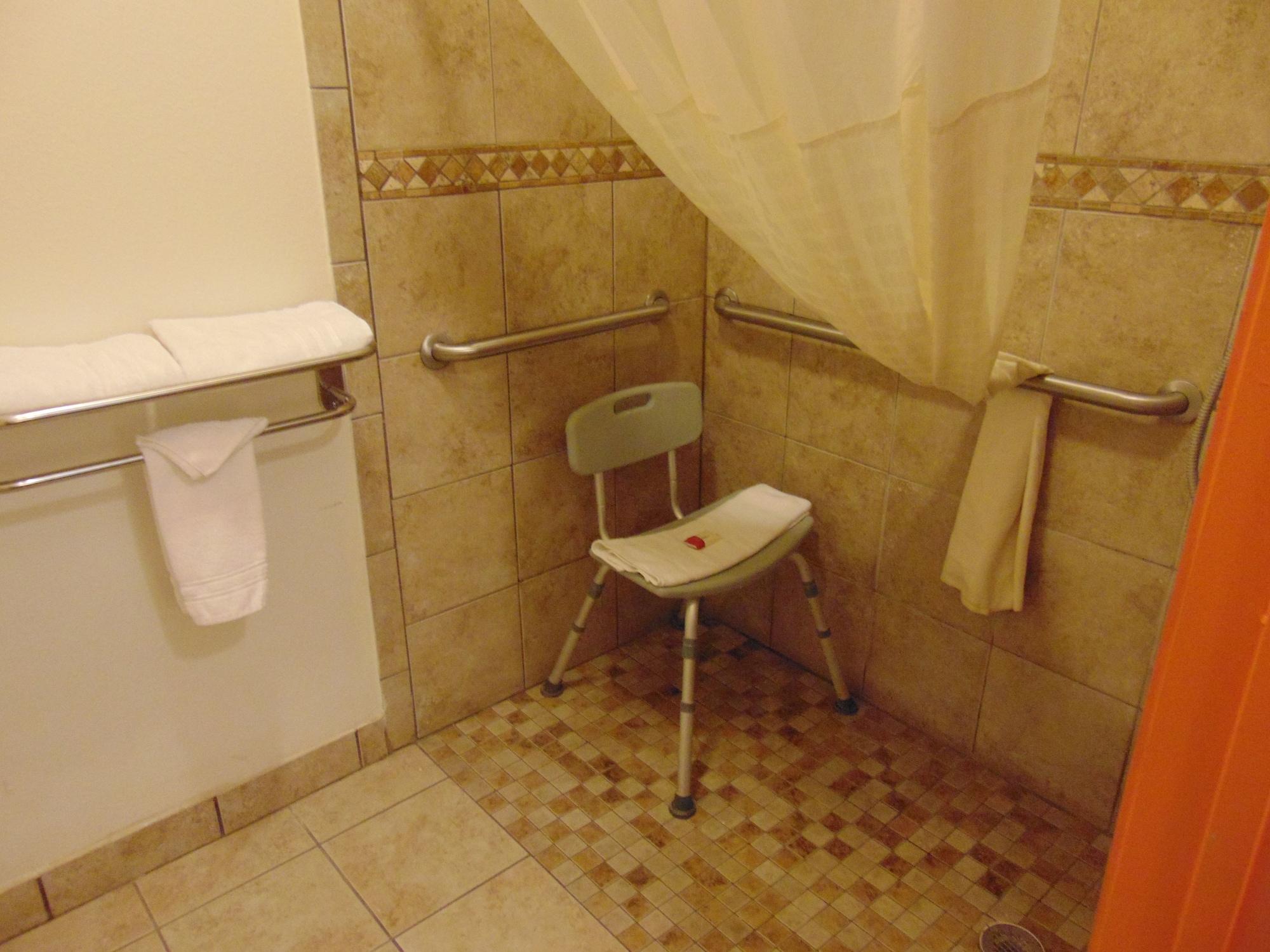 Howard Johnson By Wyndham Lubbock Tx מראה חיצוני תמונה