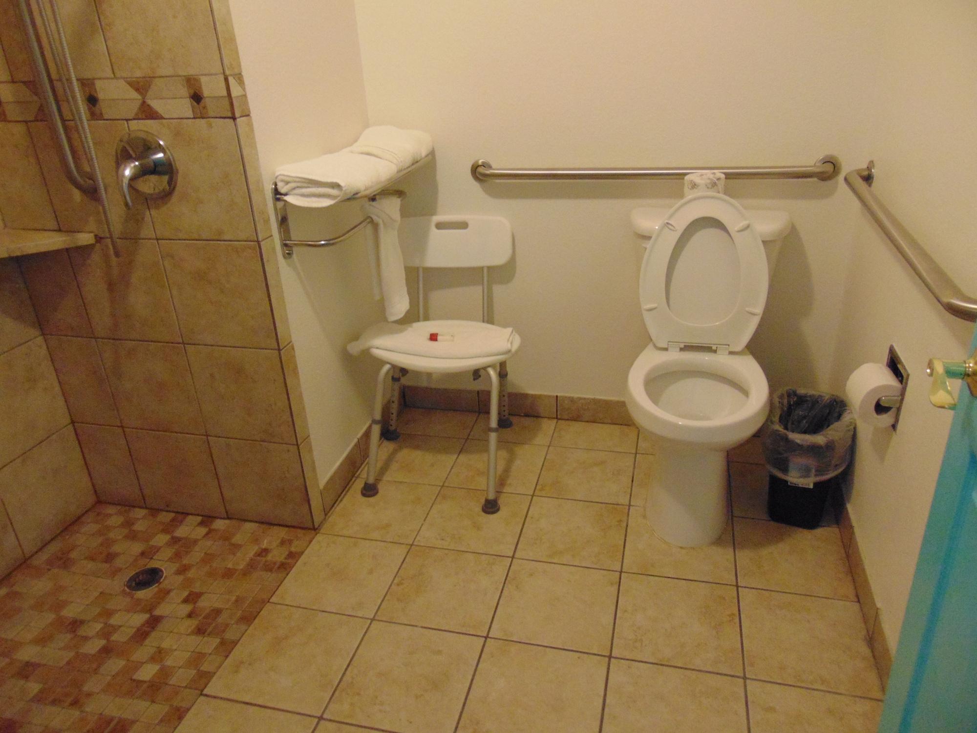 Howard Johnson By Wyndham Lubbock Tx מראה חיצוני תמונה