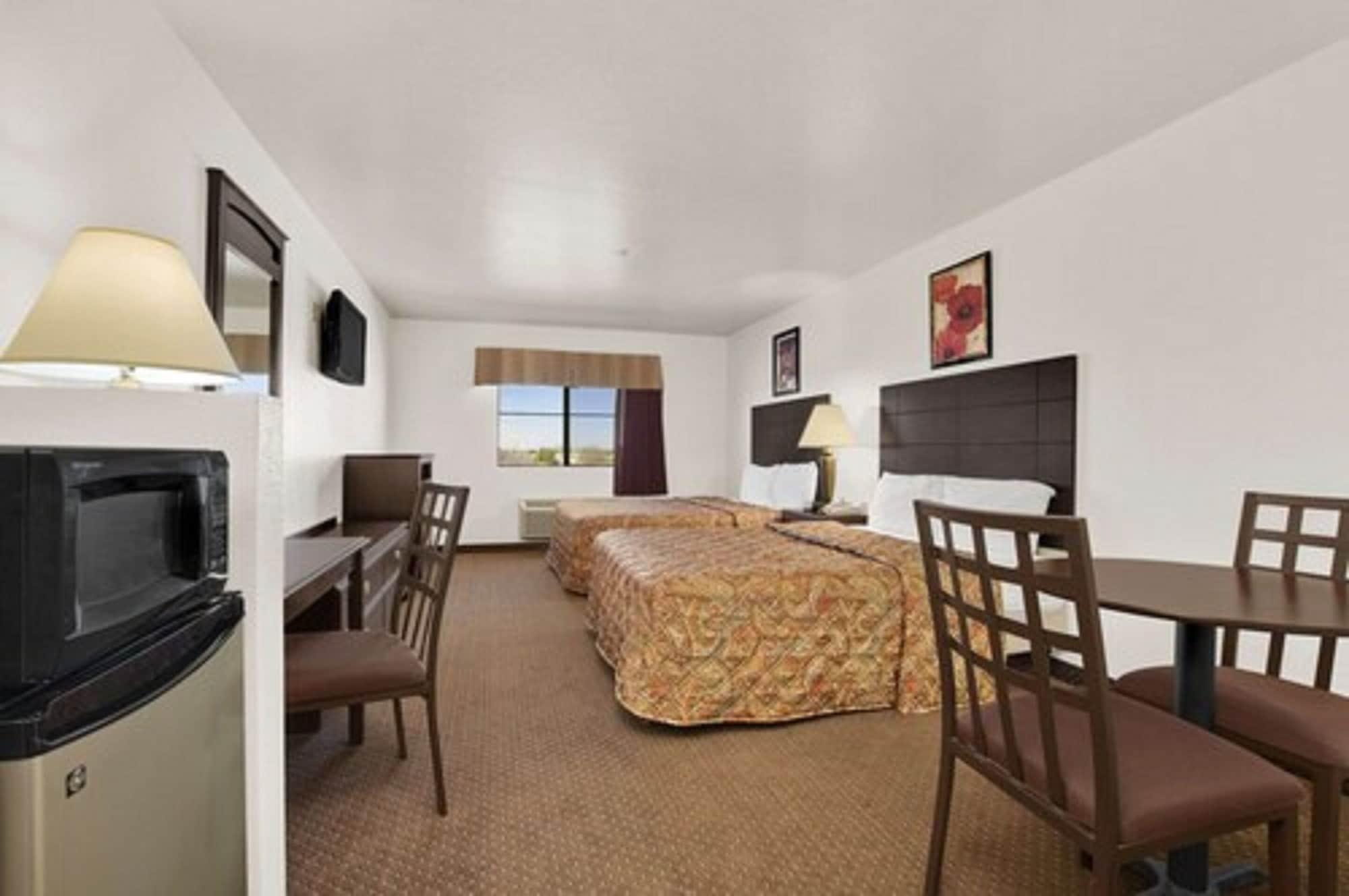 Howard Johnson By Wyndham Lubbock Tx מראה חיצוני תמונה