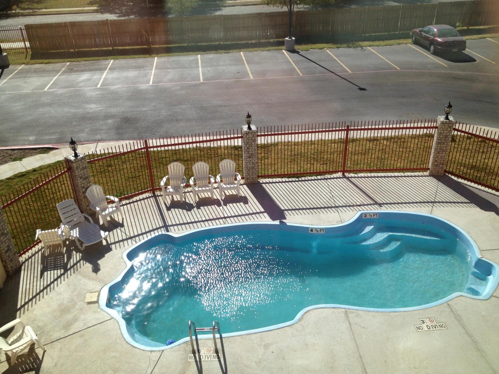 Howard Johnson By Wyndham Lubbock Tx מראה חיצוני תמונה