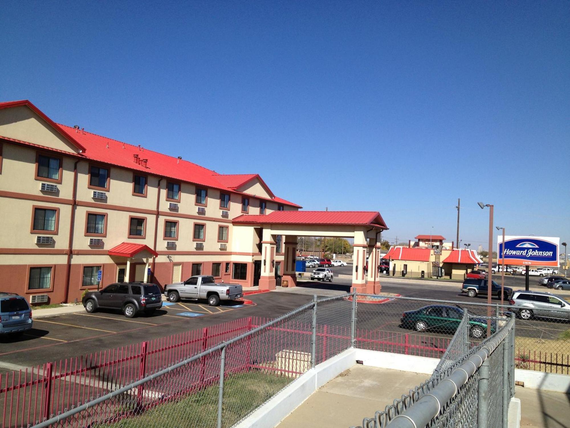 Howard Johnson By Wyndham Lubbock Tx מראה חיצוני תמונה